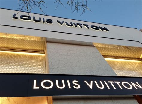 louis vuitton columbus ohio|louis vuitton stores.